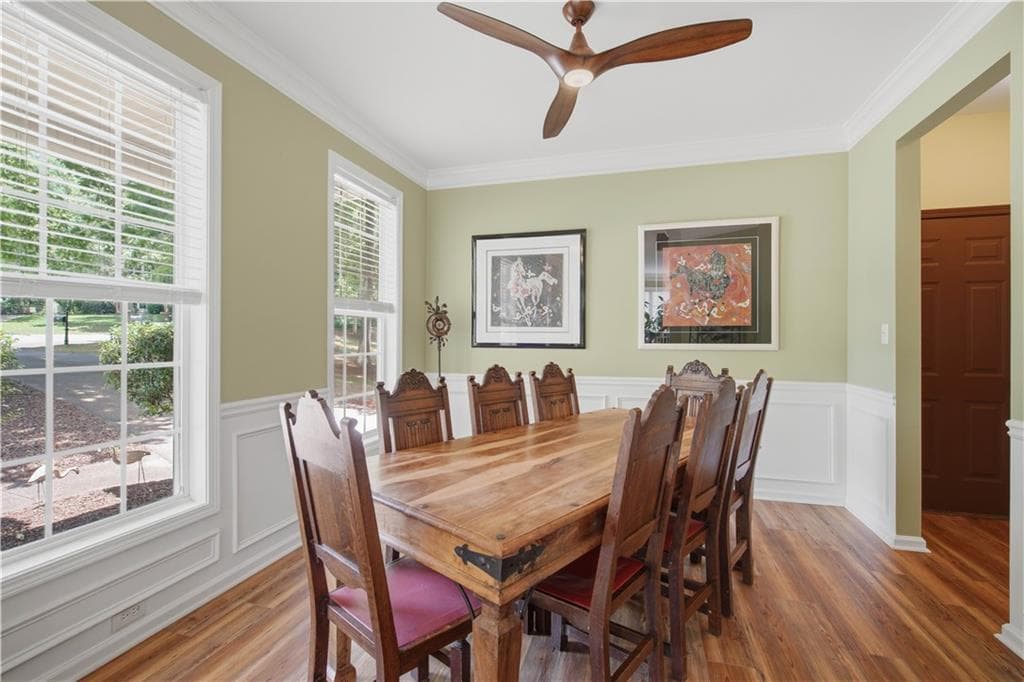 4 bedroom, 4 bathroom, 2,140 sq ft single family residence for sale at 4050 Shelby Lane, Cumming, GA 30041 — photo 7
