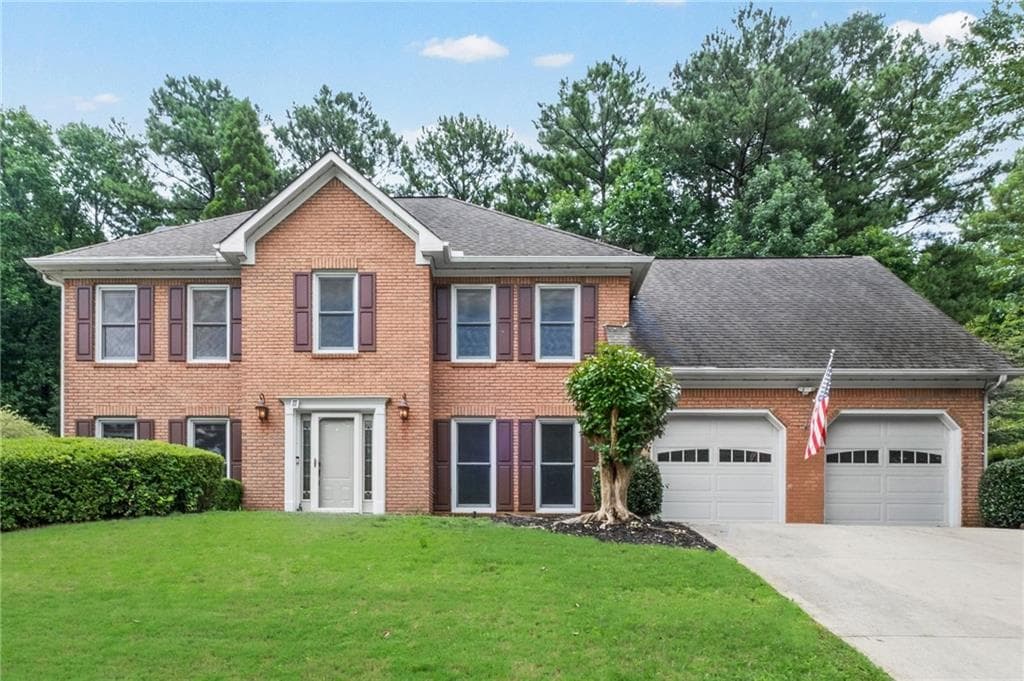 4 bedroom, 3 bathroom, 2,545 sq ft single family residence for sale at 3304 Standing Peachtree Trail, Kennesaw, GA 30152