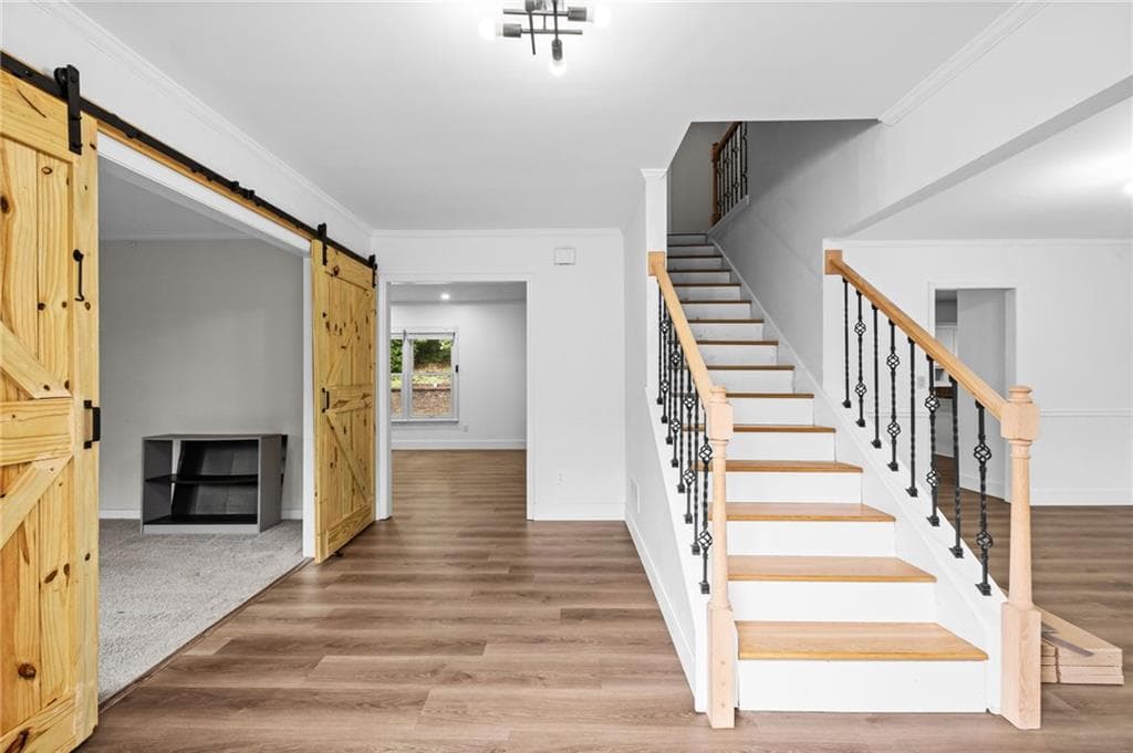 4 bedroom, 3 bathroom, 2,545 sq ft single family residence for sale at 3304 Standing Peachtree Trail, Kennesaw, GA 30152 — photo 2