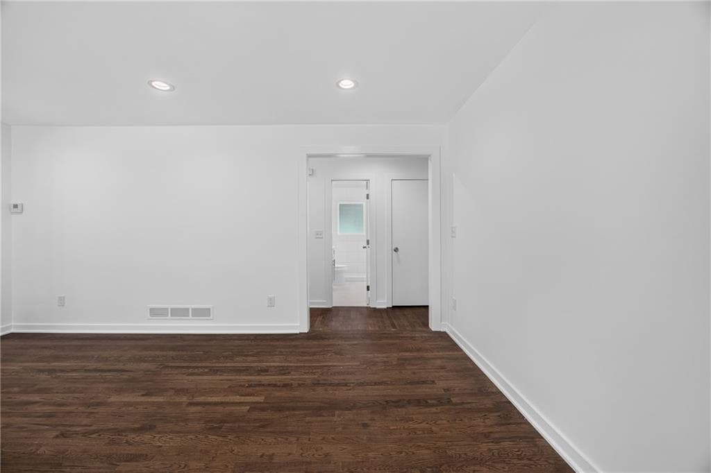 3 bedroom, 2 bathroom, 1,204 sq ft single family residence for rent at 700 Ferris Street, Atlanta, GA 30310 for $2,250 a month — photo 4