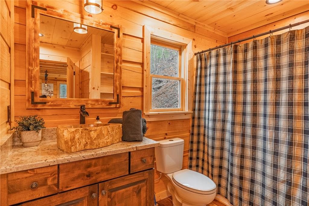 2 bedroom, 2 bathroom, 1,308 sq ft single family residence for sale at 138 Rhondas Way, Ellijay, GA 30540 — photo 10