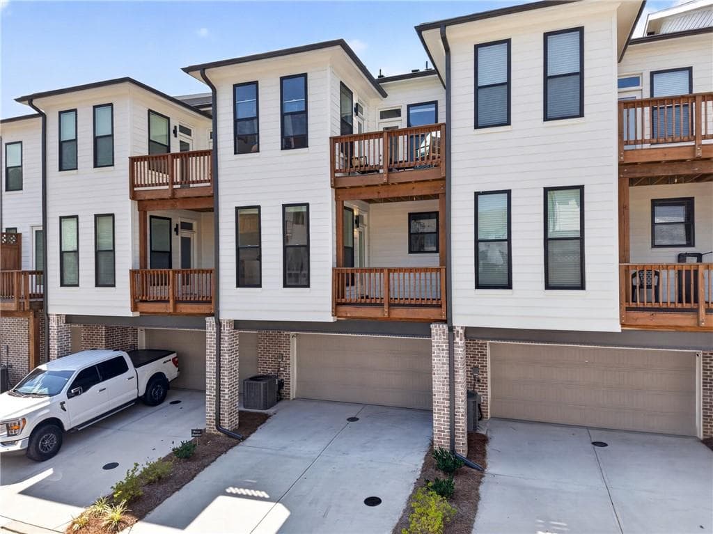 3 bedroom, 3 bathroom, 2,145 sq ft townhouse for sale at 340 Olmstead Way, Alpharetta, GA 30022 — photo 6