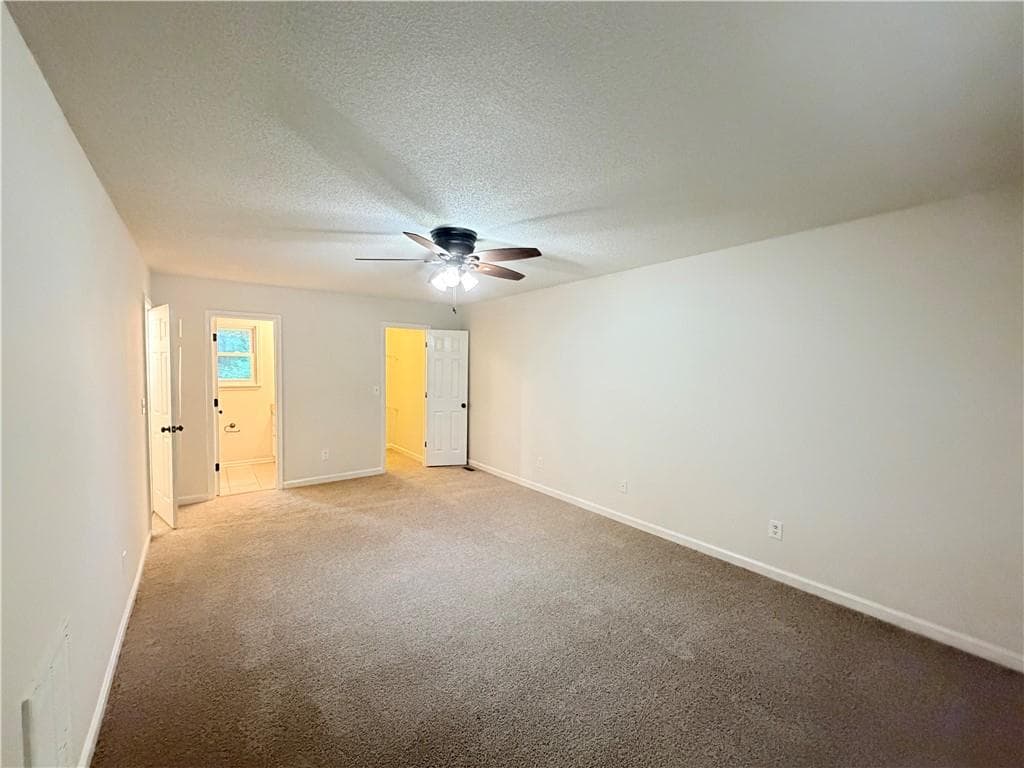 3 bedroom, 3 bathroom, 1,827 sq ft single family residence for sale at 1784 Deer Court, Monroe, GA 30656 — photo 4