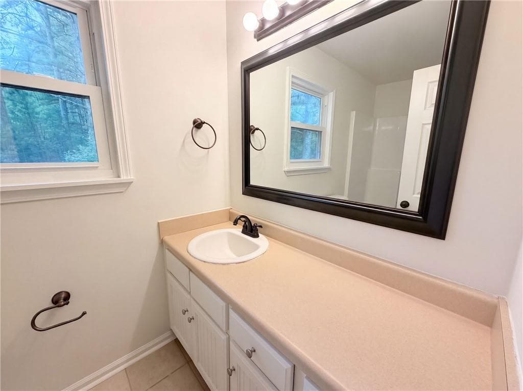 3 bedroom, 3 bathroom, 1,827 sq ft single family residence for sale at 1784 Deer Court, Monroe, GA 30656 — photo 9