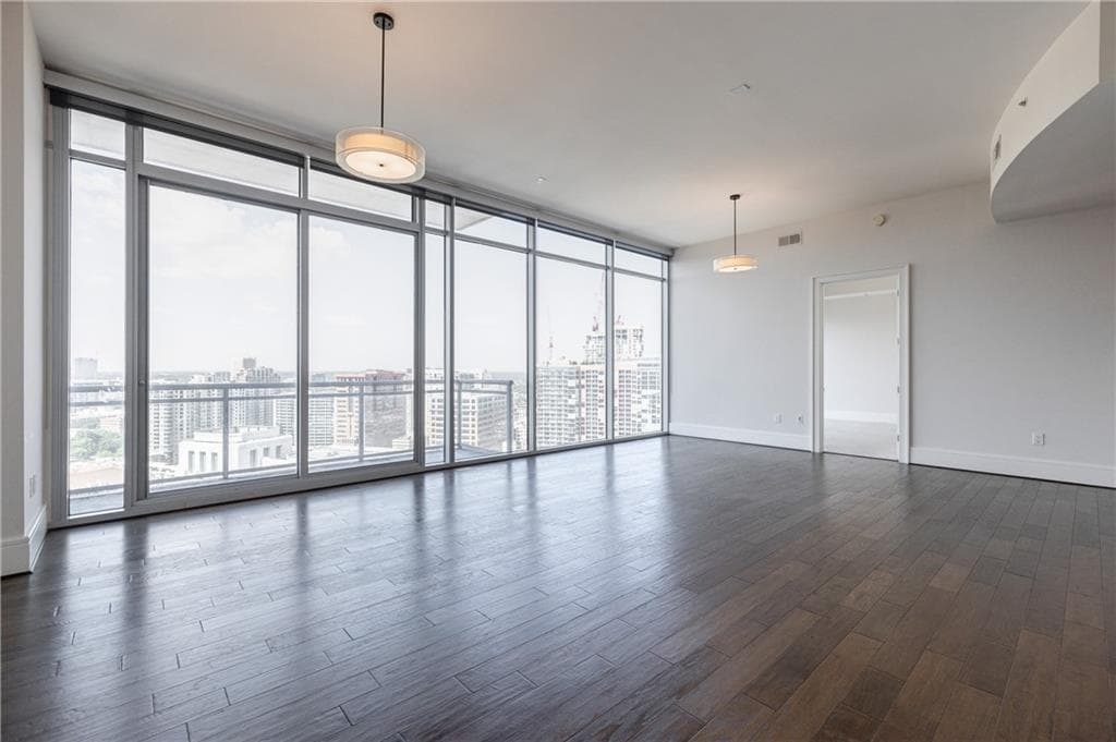 2 bedroom, 3 bathroom, 1,992 sq ft condominium for rent at 1065 Peachtree Street 3103, Atlanta, GA 30309 for $6,750 a month — photo 4