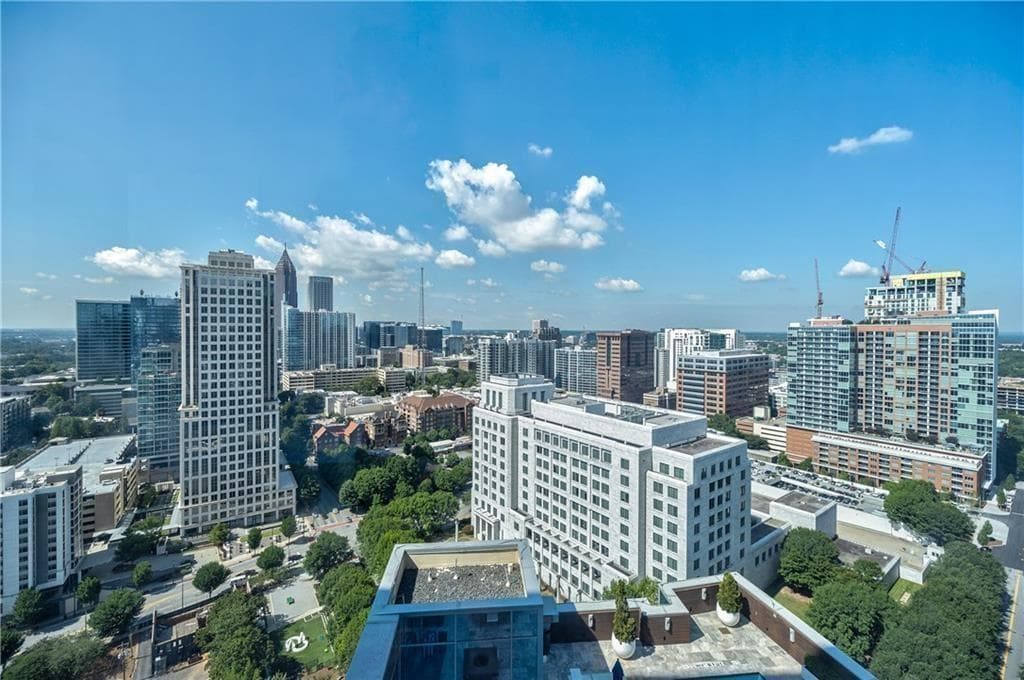 2 bedroom, 3 bathroom, 1,992 sq ft condominium for rent at 1065 Peachtree Street 3103, Atlanta, GA 30309 for $6,750 a month — photo 5