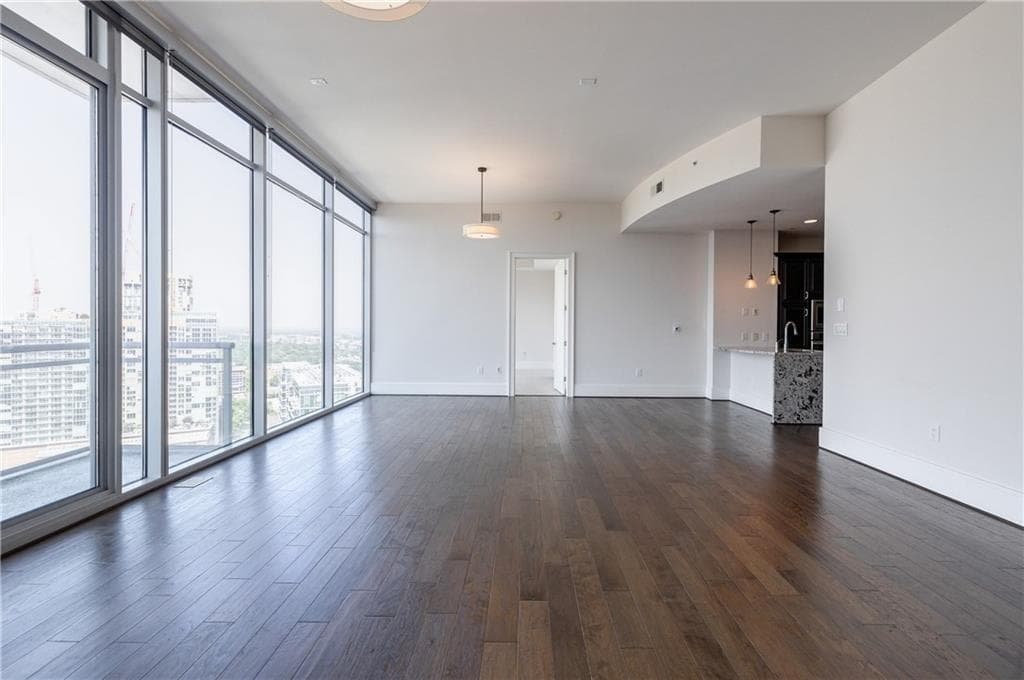 2 bedroom, 3 bathroom, 1,992 sq ft condominium for rent at 1065 Peachtree Street 3103, Atlanta, GA 30309 for $6,750 a month — photo 6