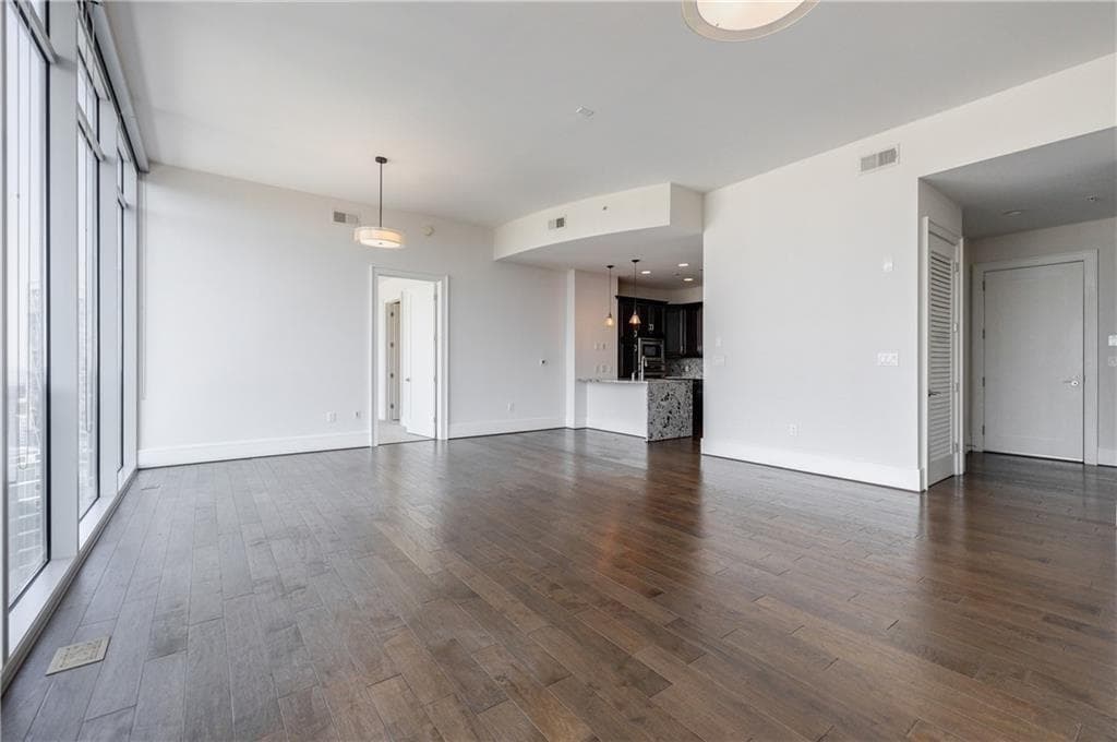 2 bedroom, 3 bathroom, 1,992 sq ft condominium for rent at 1065 Peachtree Street 3103, Atlanta, GA 30309 for $6,750 a month — photo 7