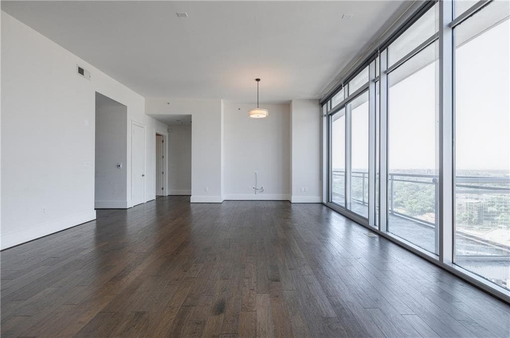 2 bedroom, 3 bathroom, 1,992 sq ft condominium for rent at 1065 Peachtree Street 3103, Atlanta, GA 30309 for $6,750 a month — photo 9