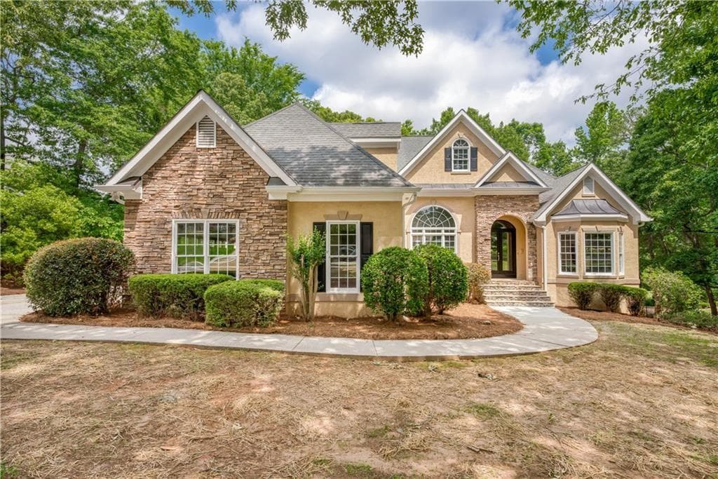 6 bedroom, 5 bathroom, 6,930 sq ft single family residence for sale at 303 Broadmoor Way, Mcdonough, GA 30253