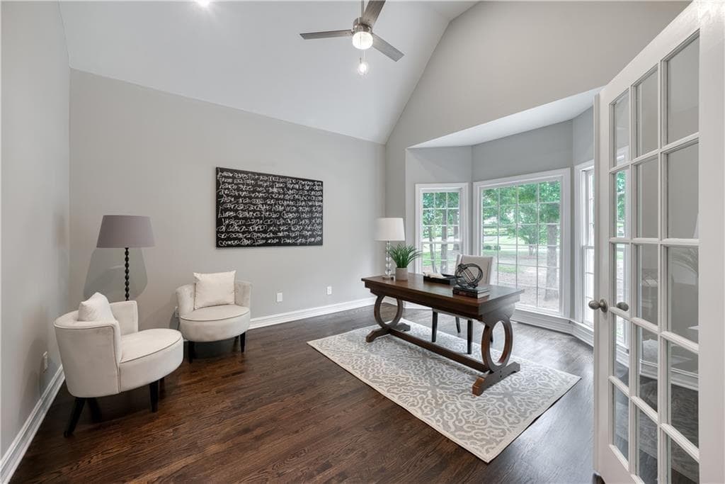 6 bedroom, 5 bathroom, 6,930 sq ft single family residence for sale at 303 Broadmoor Way, Mcdonough, GA 30253 — photo 4