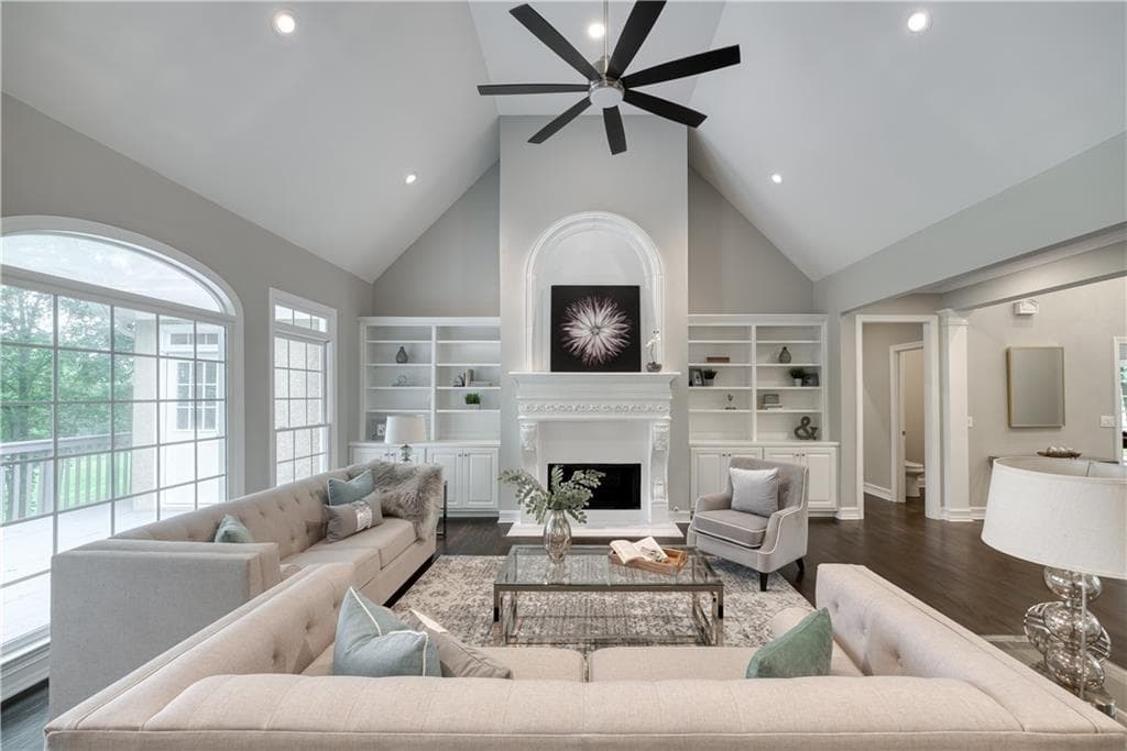 6 bedroom, 5 bathroom, 6,930 sq ft single family residence for sale at 303 Broadmoor Way, Mcdonough, GA 30253 — photo 7