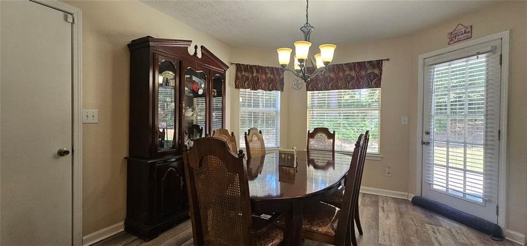 4 bedroom, 3 bathroom, 2,185 sq ft single family residence for sale at 661 Michael Circle, Monroe, GA 30655 — photo 6