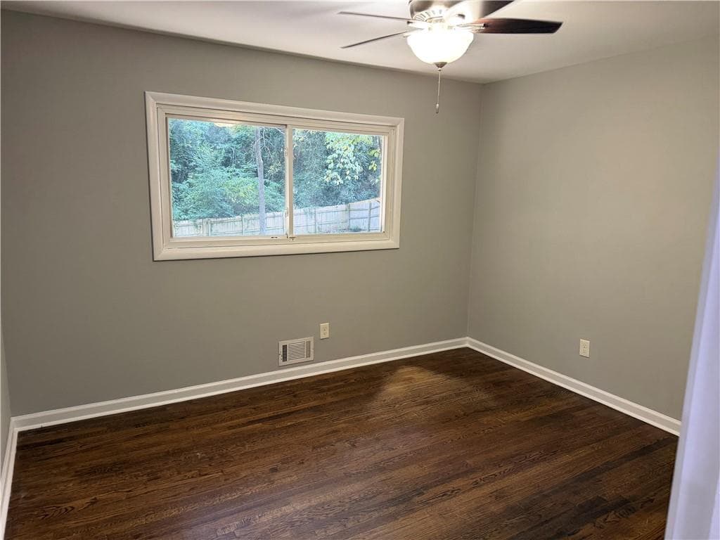 5 bedroom, 3 bathroom, 1,820 sq ft single family residence for sale at 2192 NE Dering Circle, Atlanta, GA 30345 — photo 5