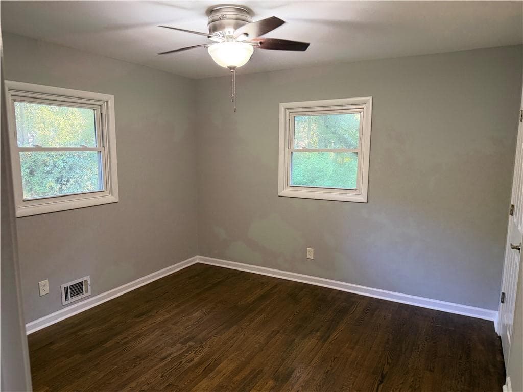 5 bedroom, 3 bathroom, 1,820 sq ft single family residence for sale at 2192 NE Dering Circle, Atlanta, GA 30345 — photo 6