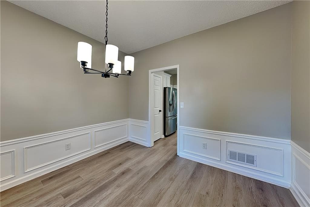 4 bedroom, 3 bathroom, 2,336 sq ft single family residence for rent at 215 Boca Ciega Court, Alpharetta, GA 30022 for $3,000 a month — photo 7