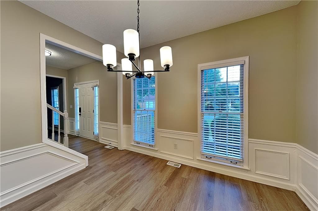 4 bedroom, 3 bathroom, 2,336 sq ft single family residence for rent at 215 Boca Ciega Court, Alpharetta, GA 30022 for $3,000 a month — photo 8