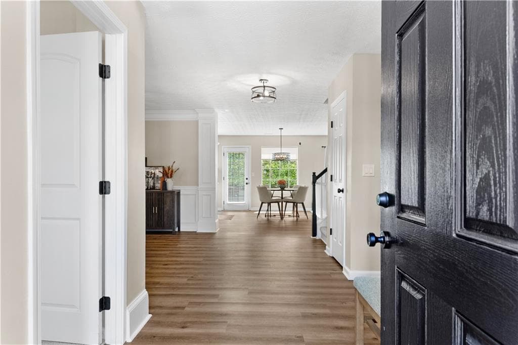 5 bedroom, 3 bathroom, 3,096 sq ft single family residence for sale at 5654 Laurel Ridge Drive, East Point, GA 30344 — photo 3
