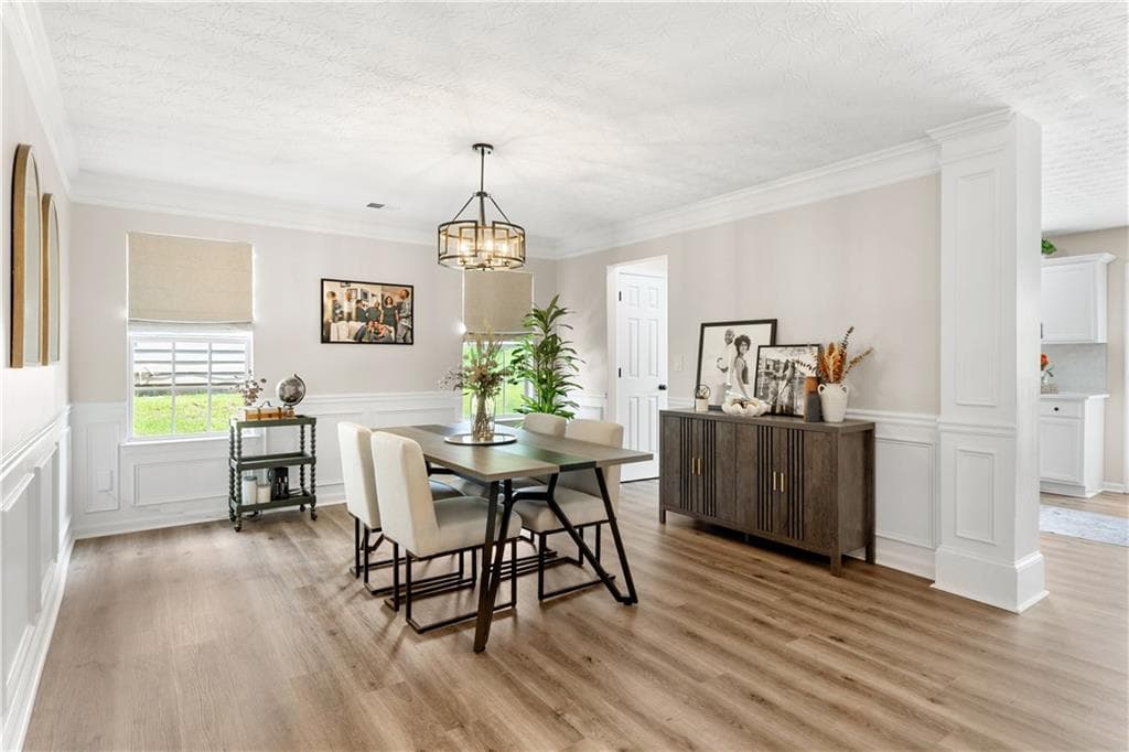 5 bedroom, 3 bathroom, 3,096 sq ft single family residence for sale at 5654 Laurel Ridge Drive, East Point, GA 30344 — photo 6