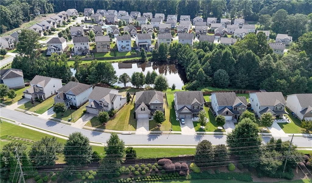4 bedroom, 4 bathroom, 3,112 sq ft single family residence for sale at 2228 Lakeview Bend Way, Buford, GA 30519 — photo 4