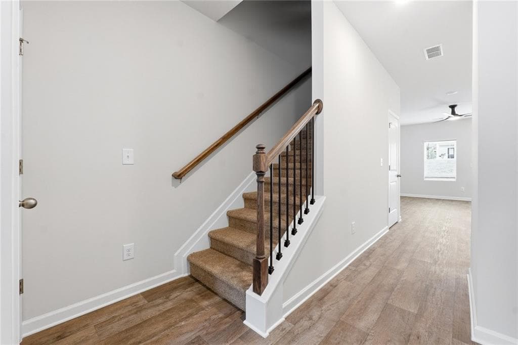 3 bedroom, 3 bathroom, 1,417 sq ft townhouse under contract at 121 MEADOWVIEW Drive, Temple, GA 30179 — photo 3