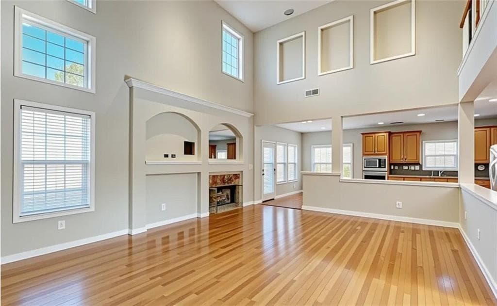 5 bedroom, 3 bathroom, 3,194 sq ft single family residence under contract at 795 Miller Run, Atlanta, GA 30349 — photo 7