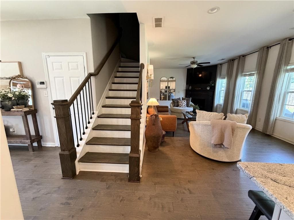 4 bedroom, 3 bathroom, 1,953 sq ft single family residence for sale at 90 Ashton Place, Newnan, GA 30265 — photo 7