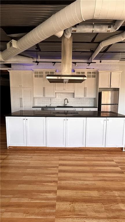 1 bedroom, 1 bathroom, 1,190 sq ft condominium for sale at 120 Ralph Mcgill Boulevard 1305, Atlanta, GA 30308 — photo 10