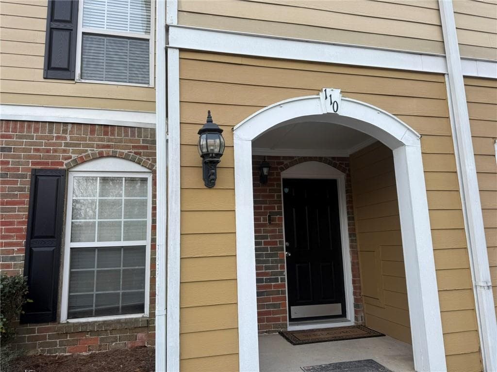 2 bedroom, 4 bathroom, 1,214 sq ft townhouse for rent at 110 Summer Pl, Norcross, GA 30071 for $1,850 a month — photo 2