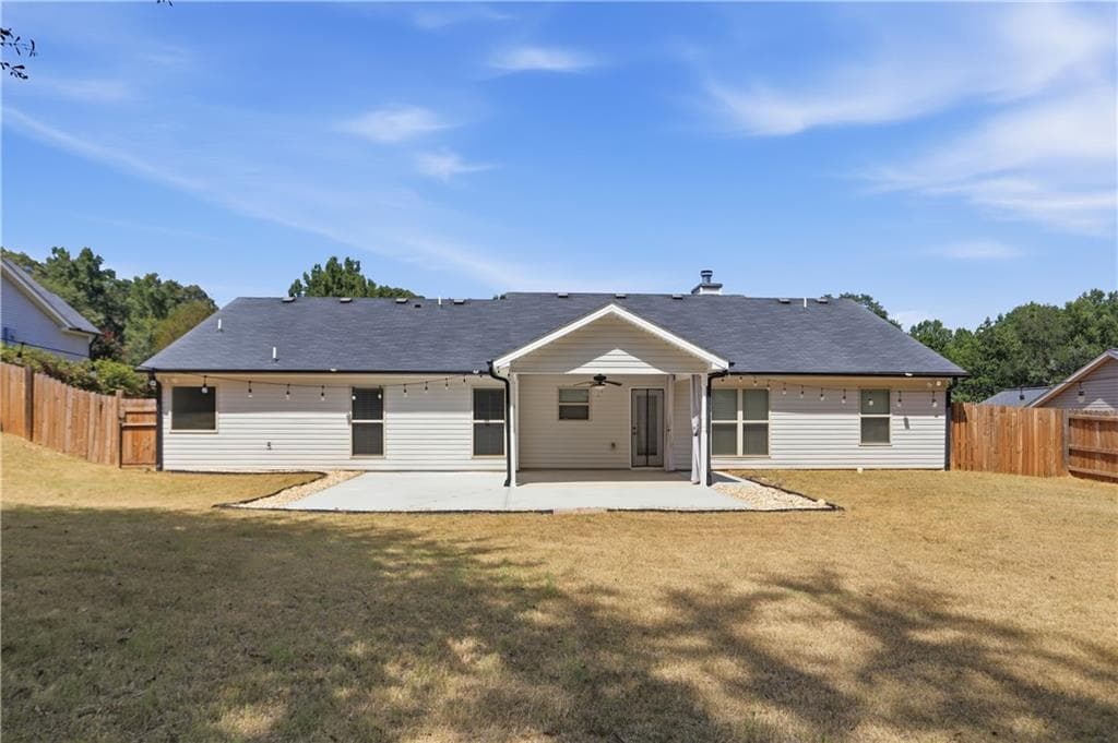 4 bedroom, 3 bathroom, 2,202 sq ft single family residence for sale at 144 Briar Rose Boulevard, Jefferson, GA 30549 — photo 5
