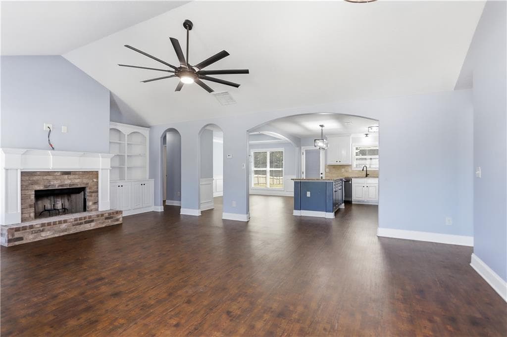 4 bedroom, 3 bathroom, 2,202 sq ft single family residence for sale at 144 Briar Rose Boulevard, Jefferson, GA 30549 — photo 8