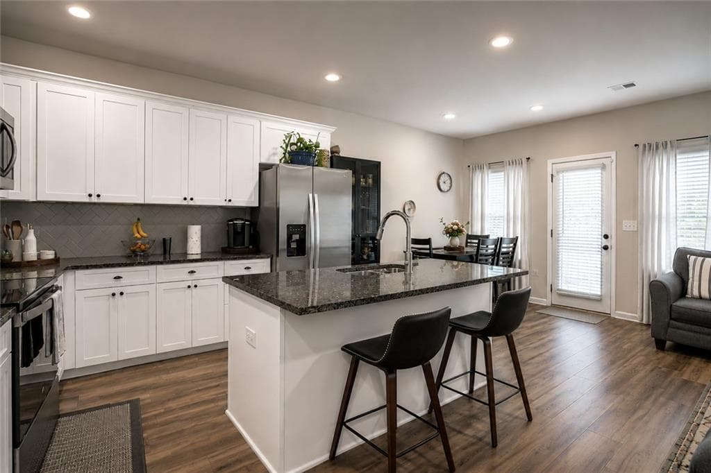 3 bedroom, 3 bathroom, 1,463 sq ft townhouse for sale at 270 Skipjack Court, Covington, GA 30016 — photo 5
