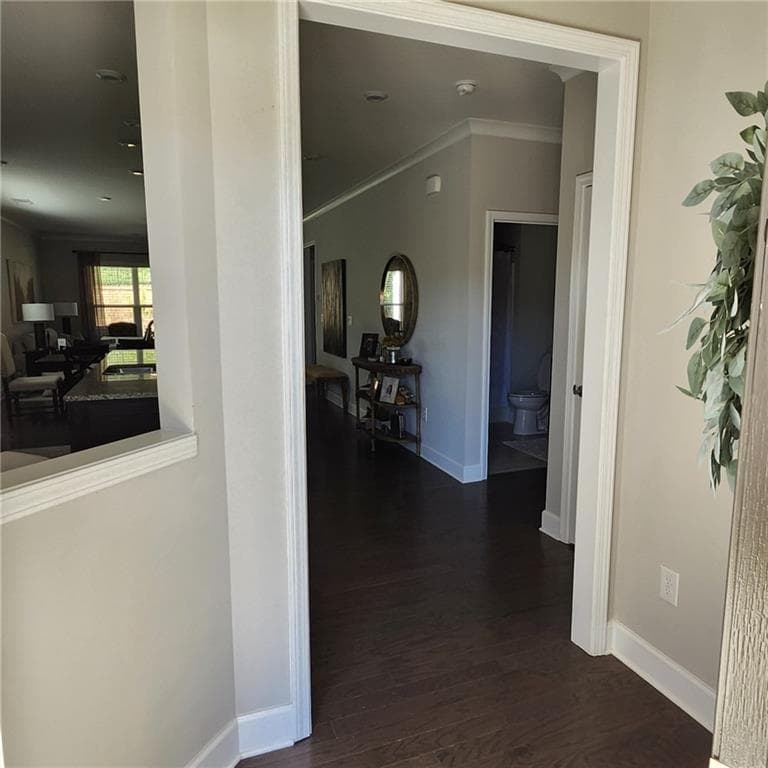 2 bedroom, 1,348 sq ft single family residence for sale at 5639 Maple Bluff Way, Hoschton, GA 30548 — photo 7