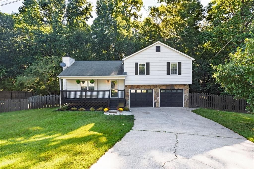 3 bedroom, 2 bathroom, 1,330 sq ft single family residence for sale at 1125 Rackley Way, Kennesaw, GA 30144 — photo 2