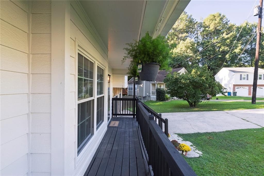 3 bedroom, 2 bathroom, 1,330 sq ft single family residence for sale at 1125 Rackley Way, Kennesaw, GA 30144 — photo 7