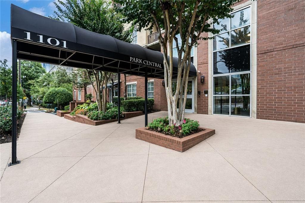 1 bedroom, 1 bathroom, 764 sq ft condominium under contract at 1101 Juniper Street APT 616, Atlanta, GA 30309