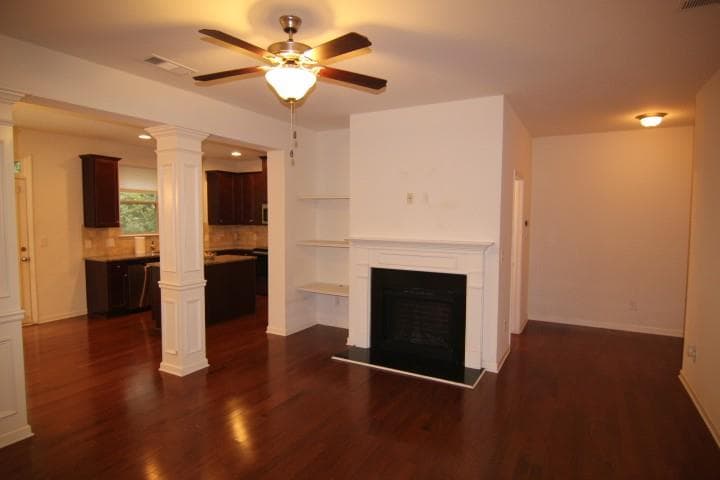 3 bedroom, 3 bathroom, 1,944 sq ft townhouse for rent at 5850 Vinyard Lane, Cumming, GA 30041 for $2,300 a month — photo 4