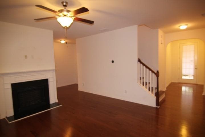 3 bedroom, 3 bathroom, 1,944 sq ft townhouse for rent at 5850 Vinyard Lane, Cumming, GA 30041 for $2,300 a month — photo 5