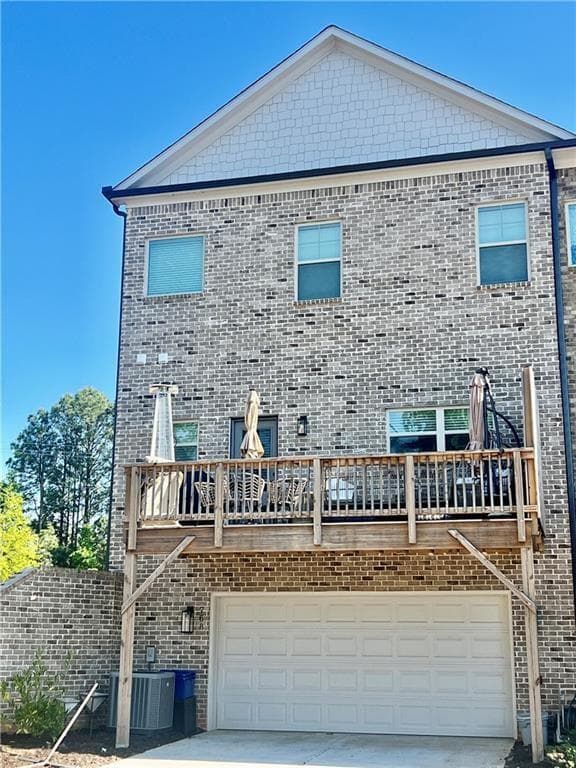 4 bedroom, 4 bathroom, 2,720 sq ft single family residence for sale at 768 Honey Bee Lane, Lawrenceville, GA 30046 — photo 2
