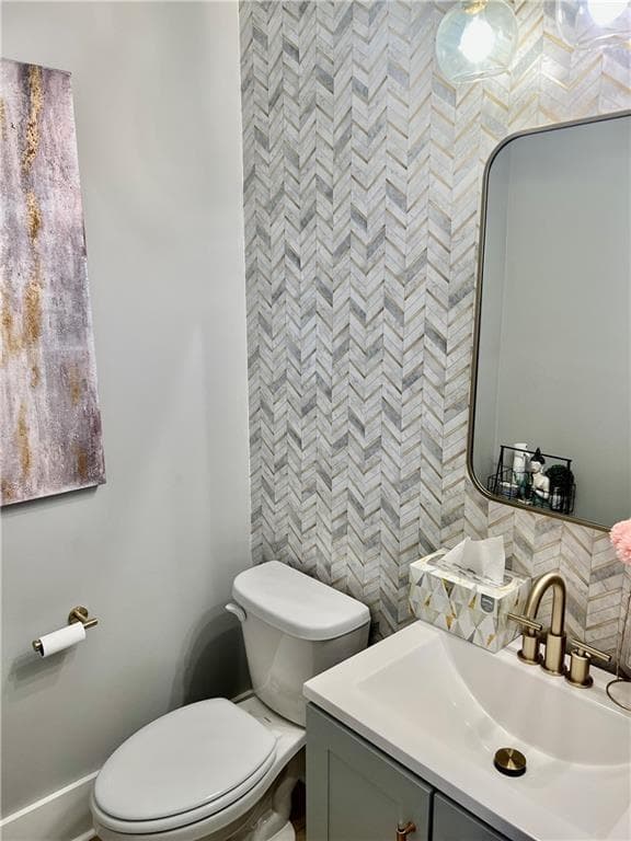 4 bedroom, 4 bathroom, 2,720 sq ft single family residence for sale at 768 Honey Bee Lane, Lawrenceville, GA 30046 — photo 8