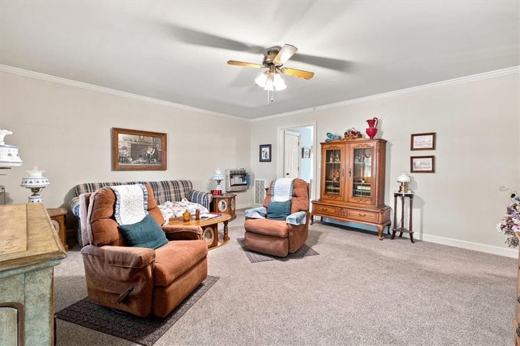 3 bedroom, 2 bathroom, 1,711 sq ft single family residence under contract at 7397 Cave Spring Road, Cave Spring, GA 30124 — photo 6