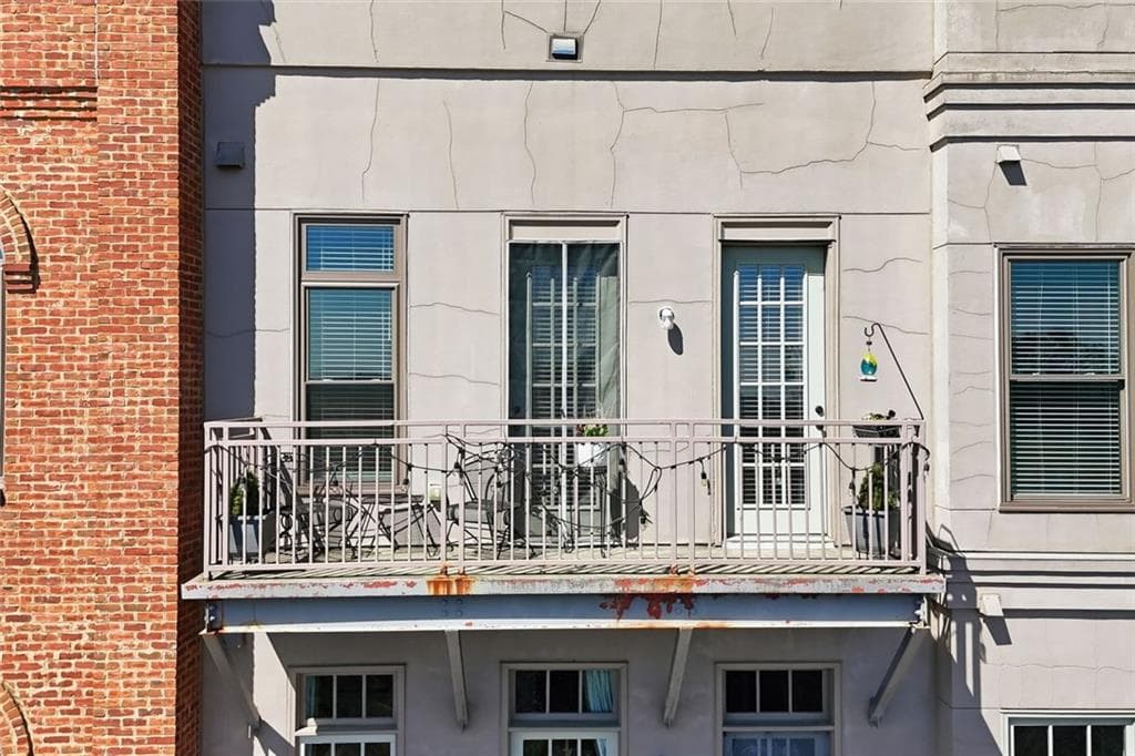 2 bedroom, 2 bathroom, 1,339 sq ft condominium for sale at 360 Chambers Street 456, Woodstock, GA 30188 — photo 3