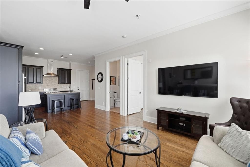 2 bedroom, 2 bathroom, 1,339 sq ft condominium for sale at 360 Chambers Street 456, Woodstock, GA 30188 — photo 6