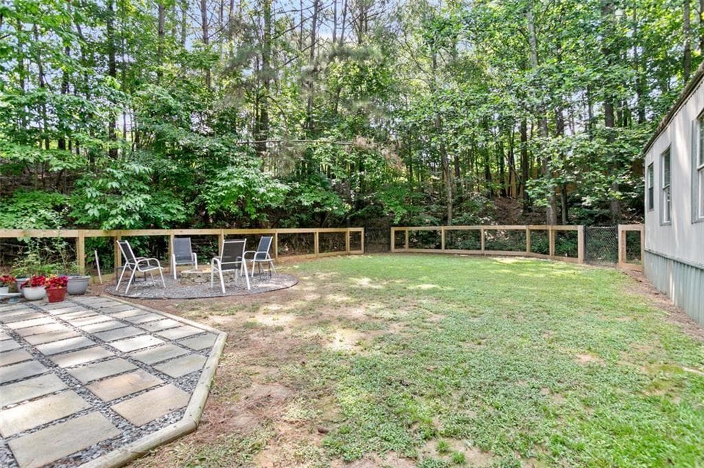 3 bedroom, 2 bathroom, 1,280 sq ft single family residence for sale at 5002 Bee Tree Road, Acworth, GA 30102 — photo 10