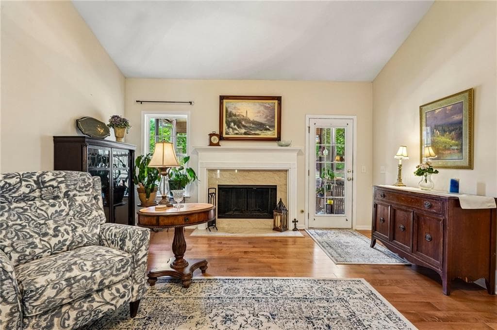 3 bedroom, 3 bathroom, 2,185 sq ft single family residence for sale at 288 Harmony Lake Drive, Canton, GA 30115 — photo 8