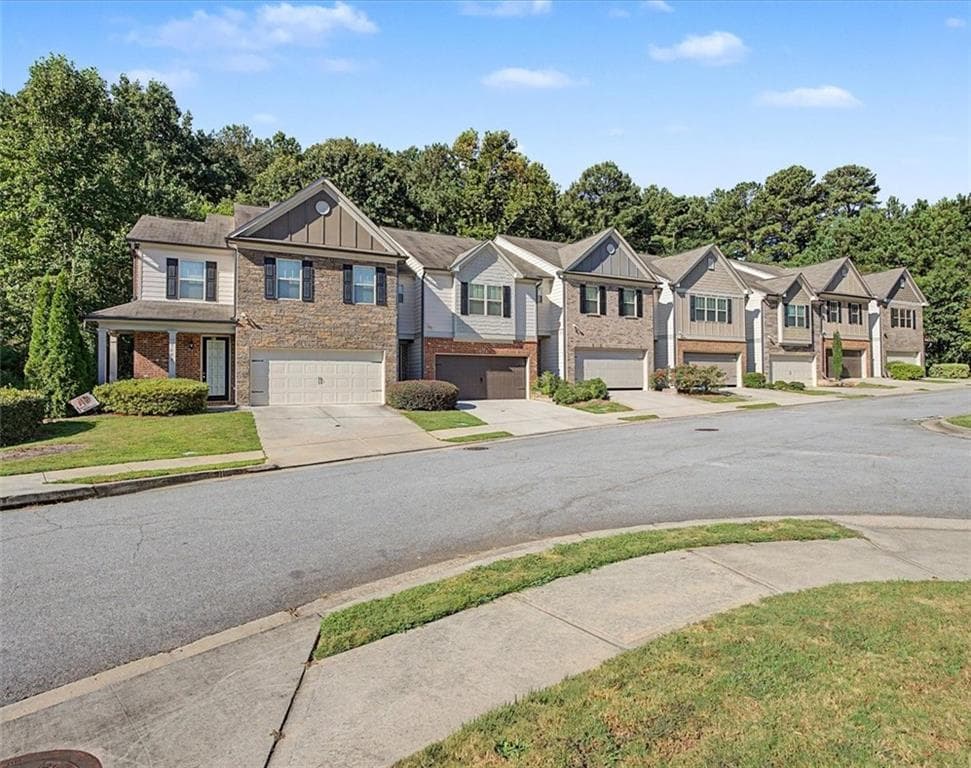 3 bedroom, 3 bathroom, 2,004 sq ft townhouse for rent at 1305 Bridge Peak Lane, Norcross, GA 30093 for $2,495 a month — photo 3