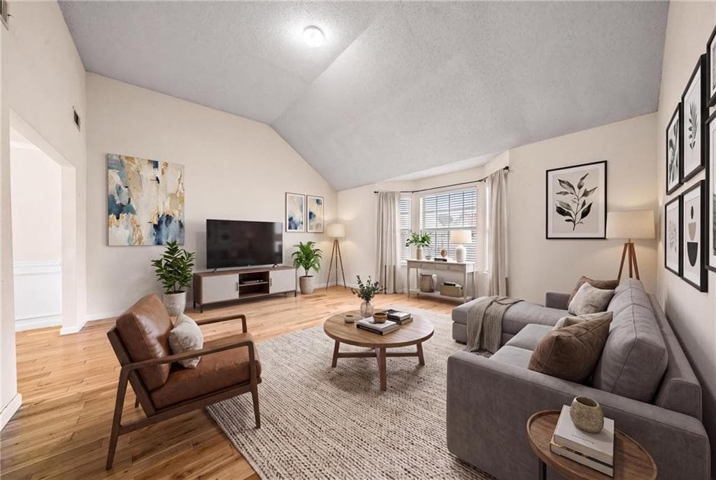 3 bedroom, 3 bathroom, 2,036 sq ft single family residence for sale at 1753 Deer Crossing Circle, Jonesboro, GA 30236 — photo 3