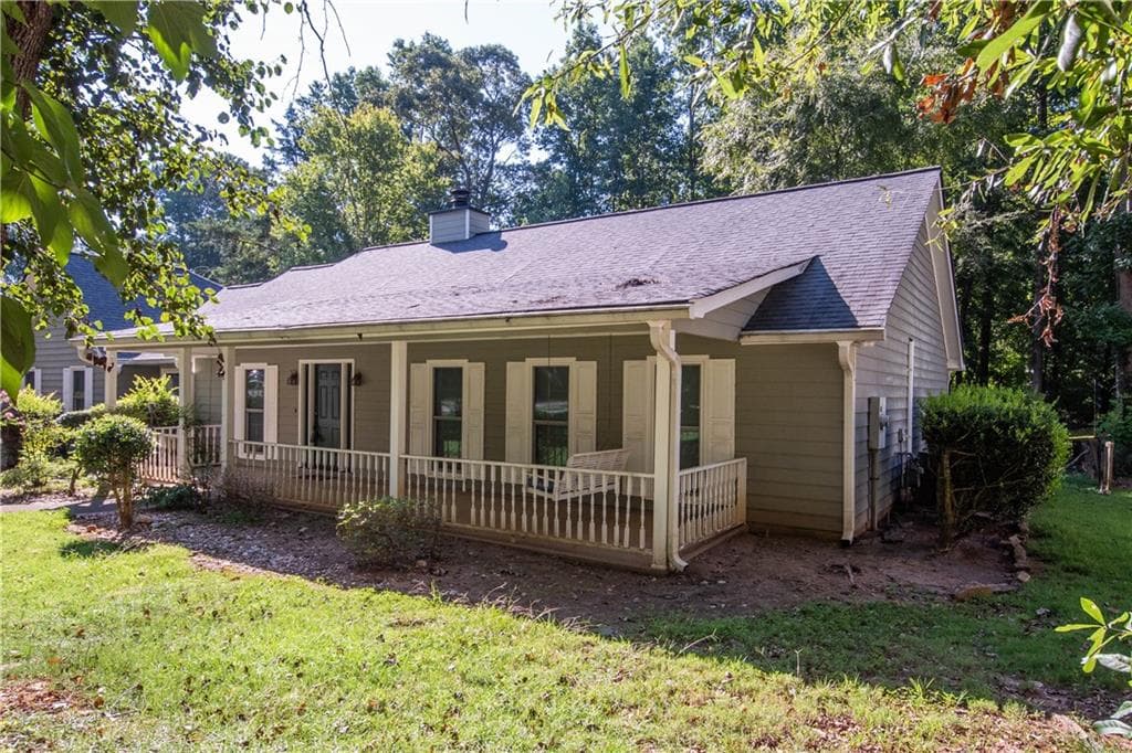 4 bedroom, 2 bathroom, 2,080 sq ft single family residence for sale at 4731 Shadybrook Way, Conyers, GA 30094 — photo 3