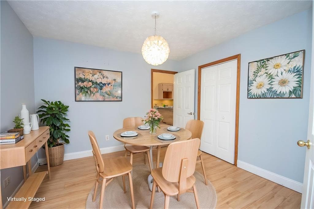 4 bedroom, 2 bathroom, 2,080 sq ft single family residence for sale at 4731 Shadybrook Way, Conyers, GA 30094 — photo 6