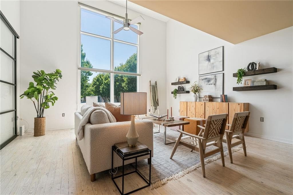 3 bedroom, 3 bathroom, 1,831 sq ft townhouse under contract at 1284 Mackintosh Park 1284, Atlanta, GA 30318 — photo 5